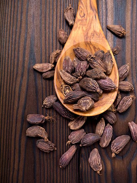 Cardamom Black Whole, 20g, Kali Elaichi, Black Elaichi, Indian cardamom, Badi Elaichi Ideal For Cooking and Baking